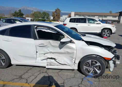2018 Honda Civic Ex z USA, uszkodzony, nr VIN 19XFC2F71JE208267